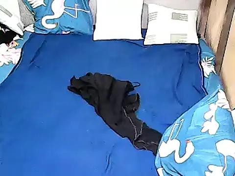 xxhottinybabe webcam