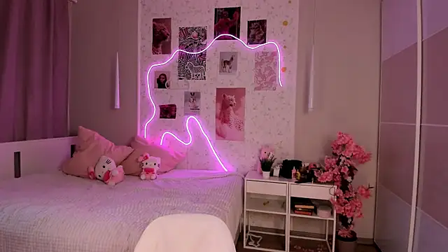 Ella_Lane webcam