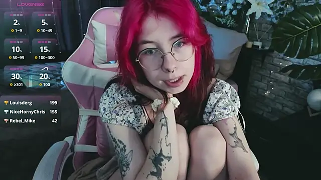 Alice_Nyx webcam