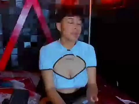 VioletFaith webcam