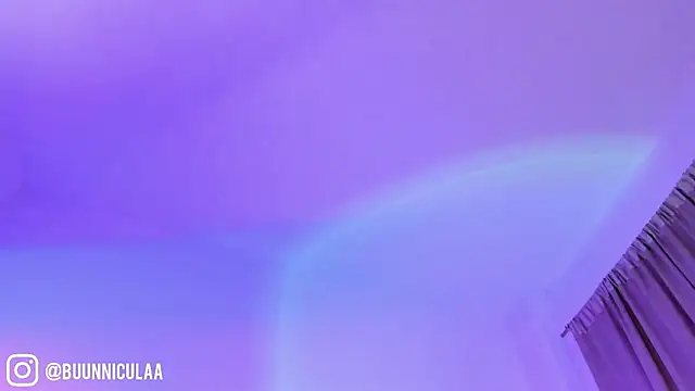 LarissaHell webcam