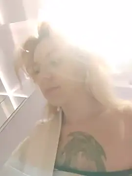 Emma_risky webcam