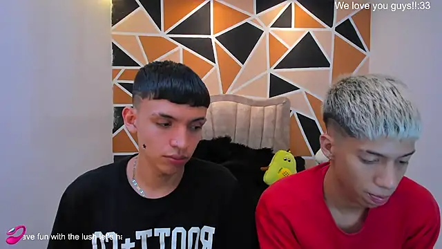 Juan_Nd_Steven's live cam