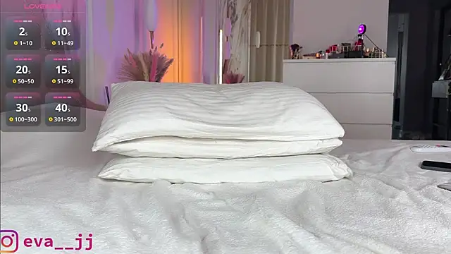 Eva_JJ