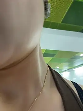 okgirl_23 live cam on StripChat