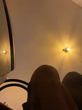 crisfootlicker webcam