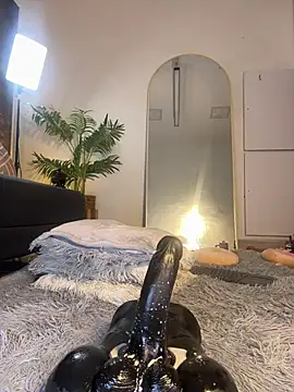 Isa__Blanc webcam