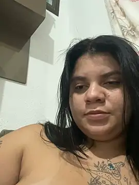 badgalbitch3 live cam on StripChat