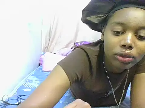 arisbellisimo live cam on StripChat