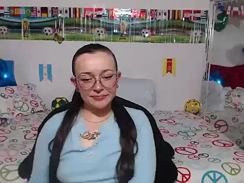 Angela_18honey webcam