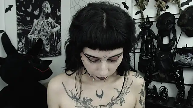 dakota_krall__ webcam