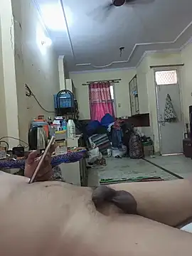 Spgaarya live cam on StripChat