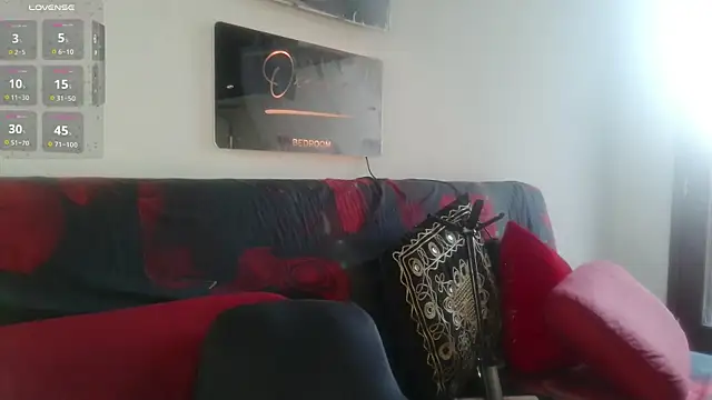 LadyOxana webcam