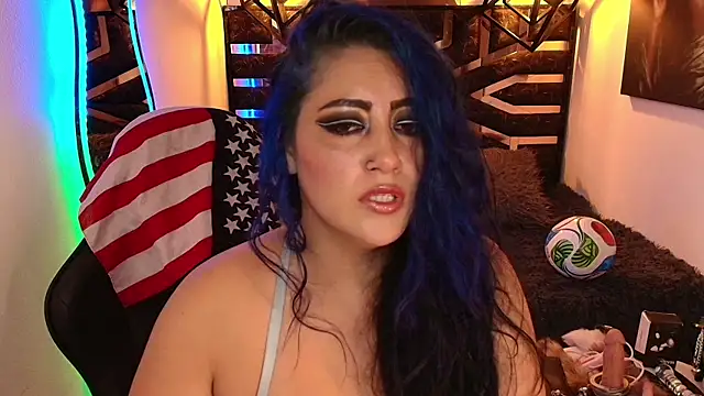 scarleth_blue webcam