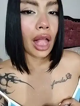 Kylie_brazt webcam