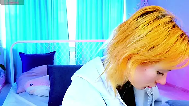 Kiara_Age webcam