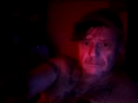 WiltedYeller live cam on StripChat