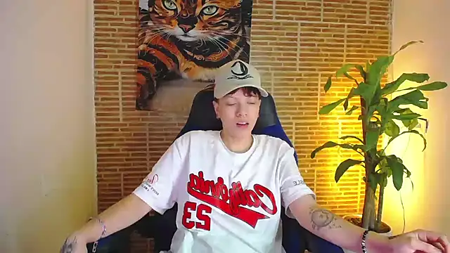 Asher_addamss_ webcam