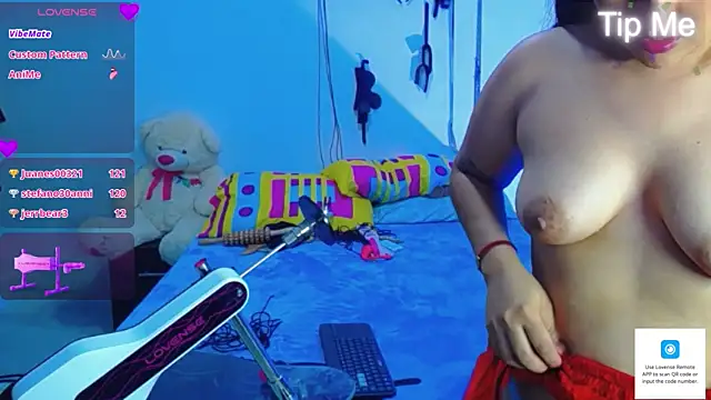 Zafiraluxx webcam