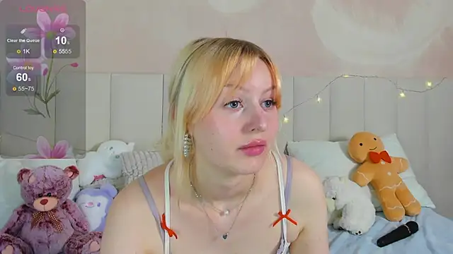 AdeleSilvy webcam