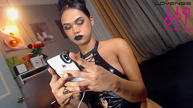 Lexi_ThunderFuck webcam
