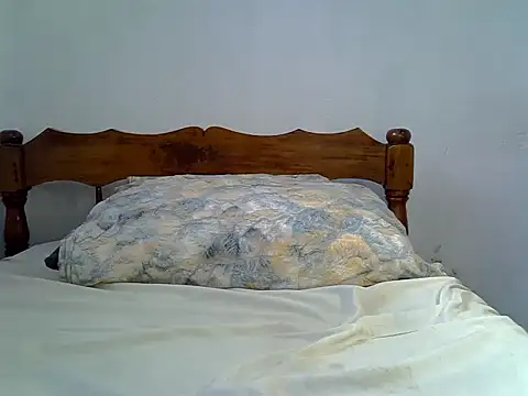 Azariaxxx webcam