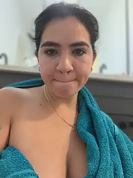 Gringo_XXX_Latina live cam on StripChat