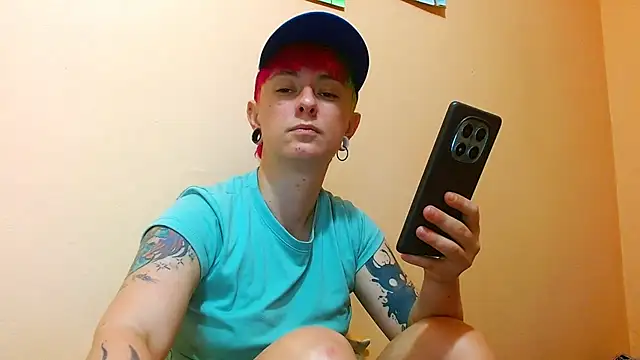 tomboyblue webcam