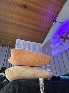 janna_lopez_ webcam