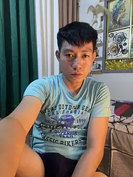 xshyboyx live cam on StripChat