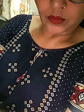 angel_ridhi live cam on StripChat