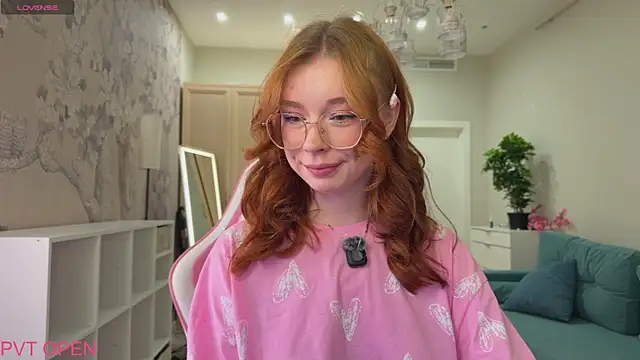 eva_aria webcam