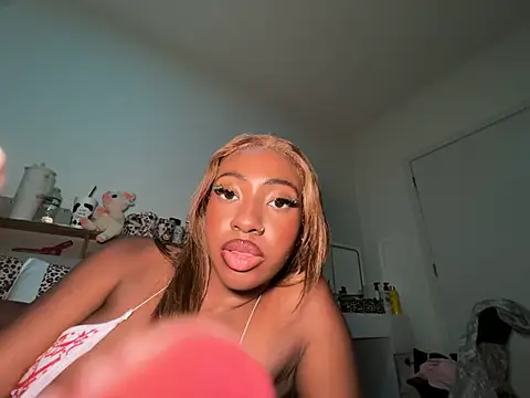 ebonydolled