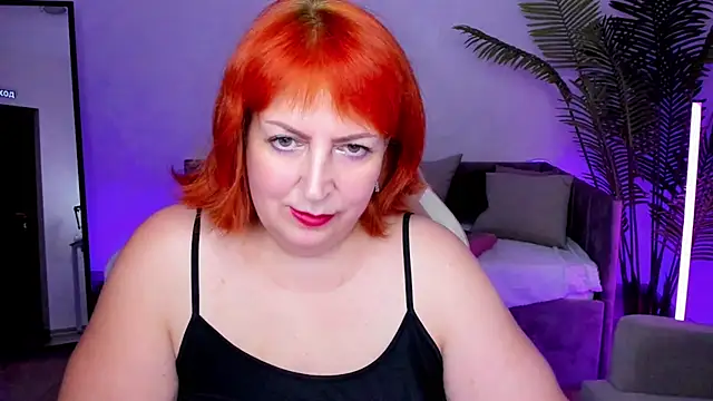 Joana_Woods webcam