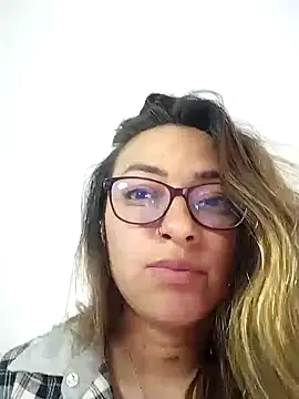 MissAngyXX webcam