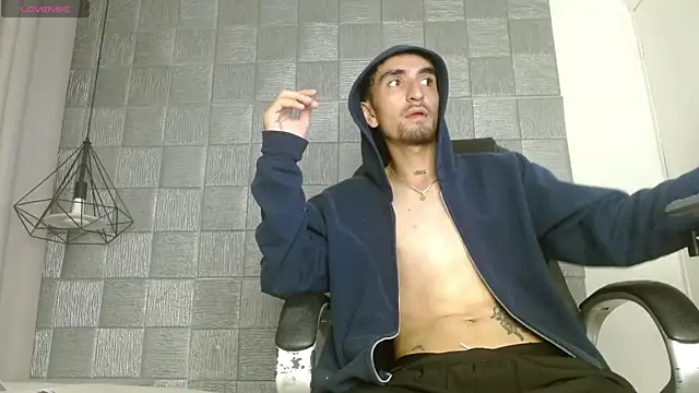 MykeCastle webcam