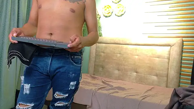 ander_camila webcam