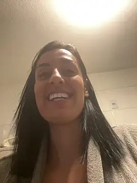 Catmila94 live cam on StripChat