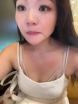 xiaoxiaocheng678 live cam on StripChat