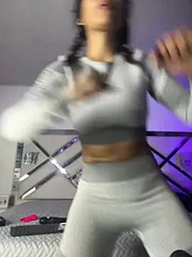 maybelline69 webcam