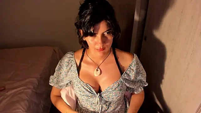 misstoya webcam