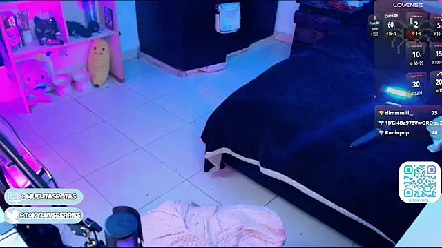toky_doll webcam