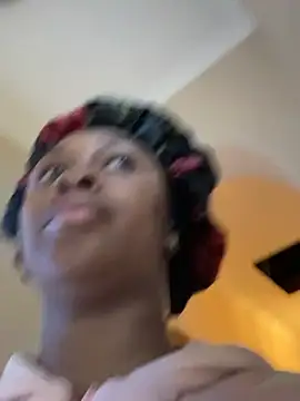 Pearl_00 webcam