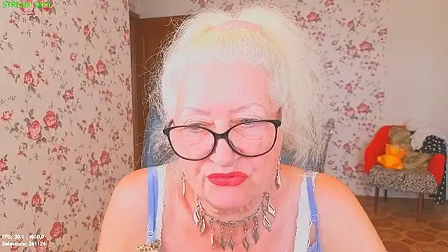 Maya_Mayflower webcam