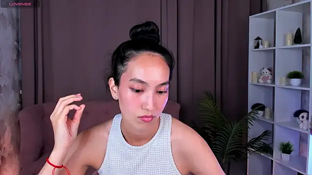 FlirtyAura webcam