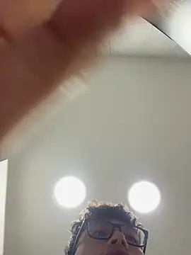 alekzamo webcam