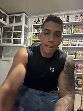 OliverWest04 webcam