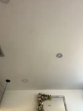 IvonneOwen webcam