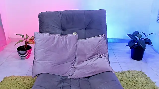 hades_derox_ webcam