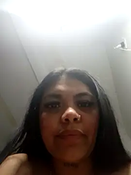 luxuryluna webcam